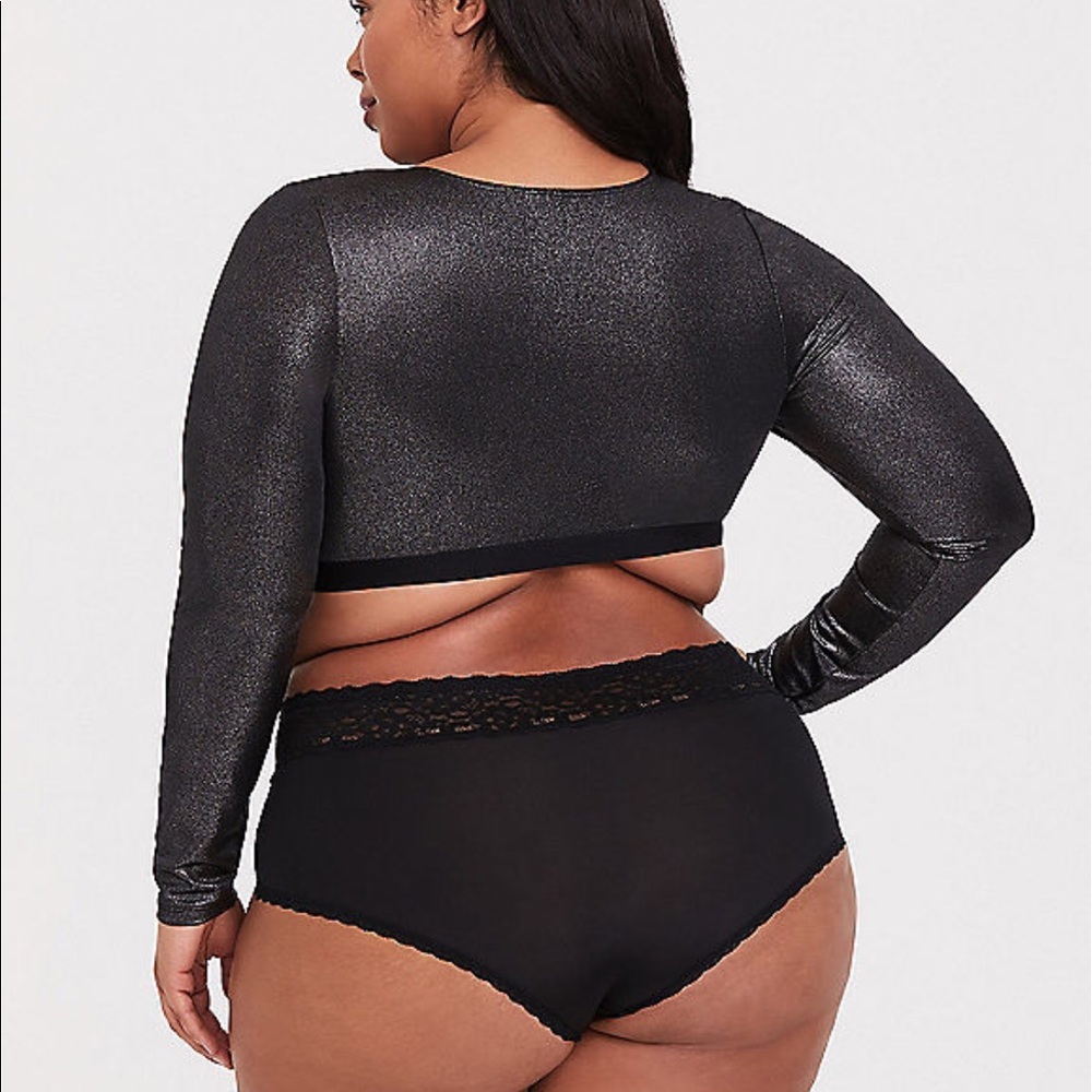 Nwt Torrid Silver Metallic crop top - Picture 2 of 4